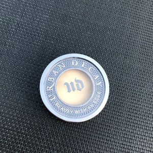 Single urban decay eye shadow.